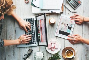 Bisnis dari Rumah Online mudah